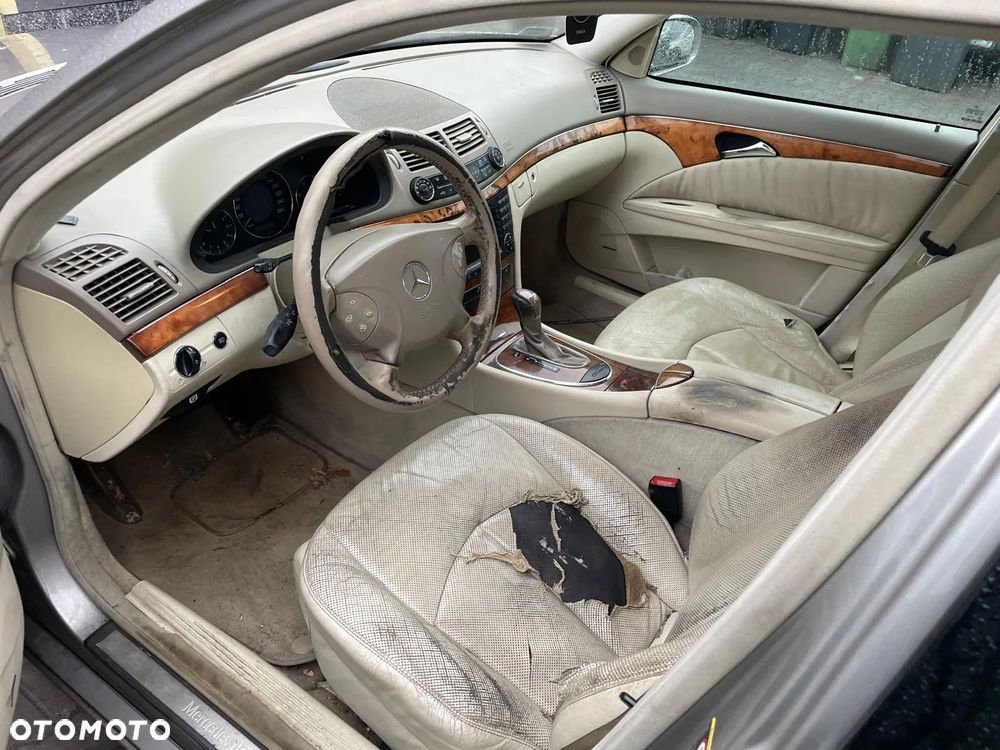 Mercedes W211  3.2 CDI NA CZĘŚCI!!! Kolor:723 - 4