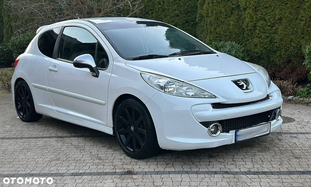 Peugeot 207 RC - 16