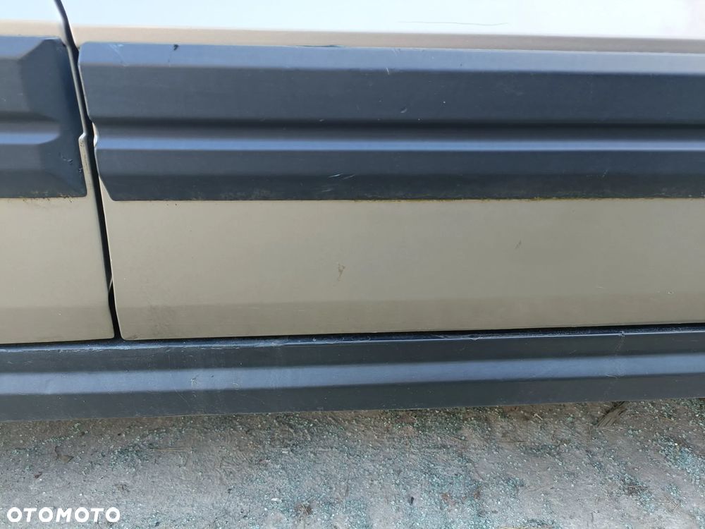 JEEP GRAND CHEROKEE III WK 04-10 2006 r. PJC drzwi prawy przód PP * - 5