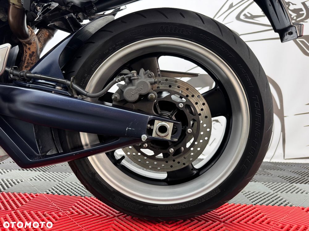 Yamaha MT - 17