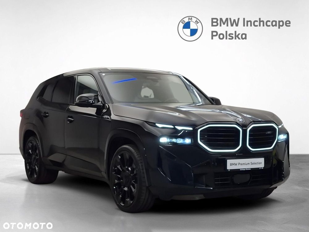 BMW XM - 7
