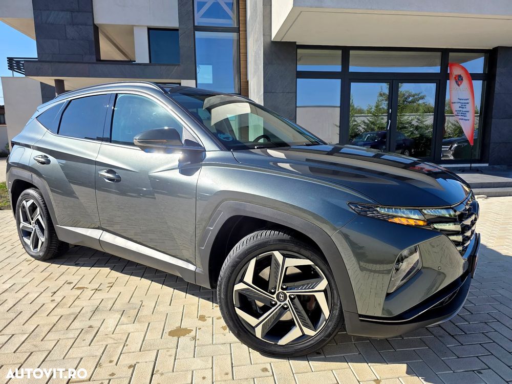 Hyundai Tucson - 2