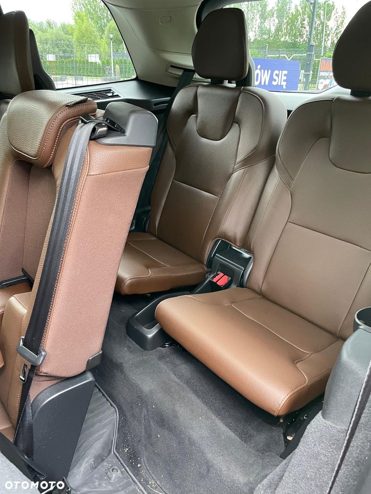 Volvo XC 90 T6 AWD Momentum 7os - 12