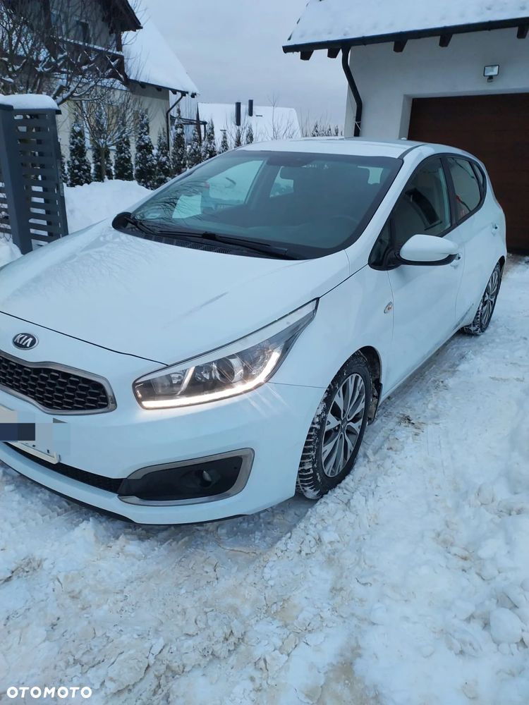 Kia Ceed 1.6 CRDi M - 2