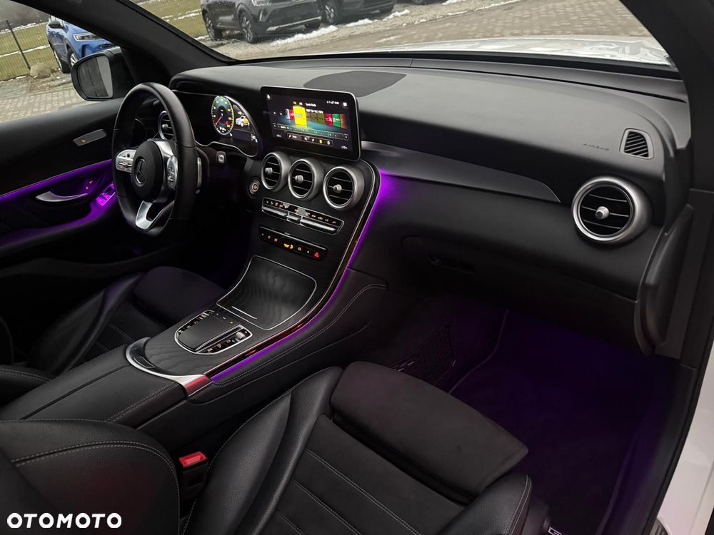 Mercedes-Benz GLC 220 d 4Matic 9G-TRONIC AMG Line - 15