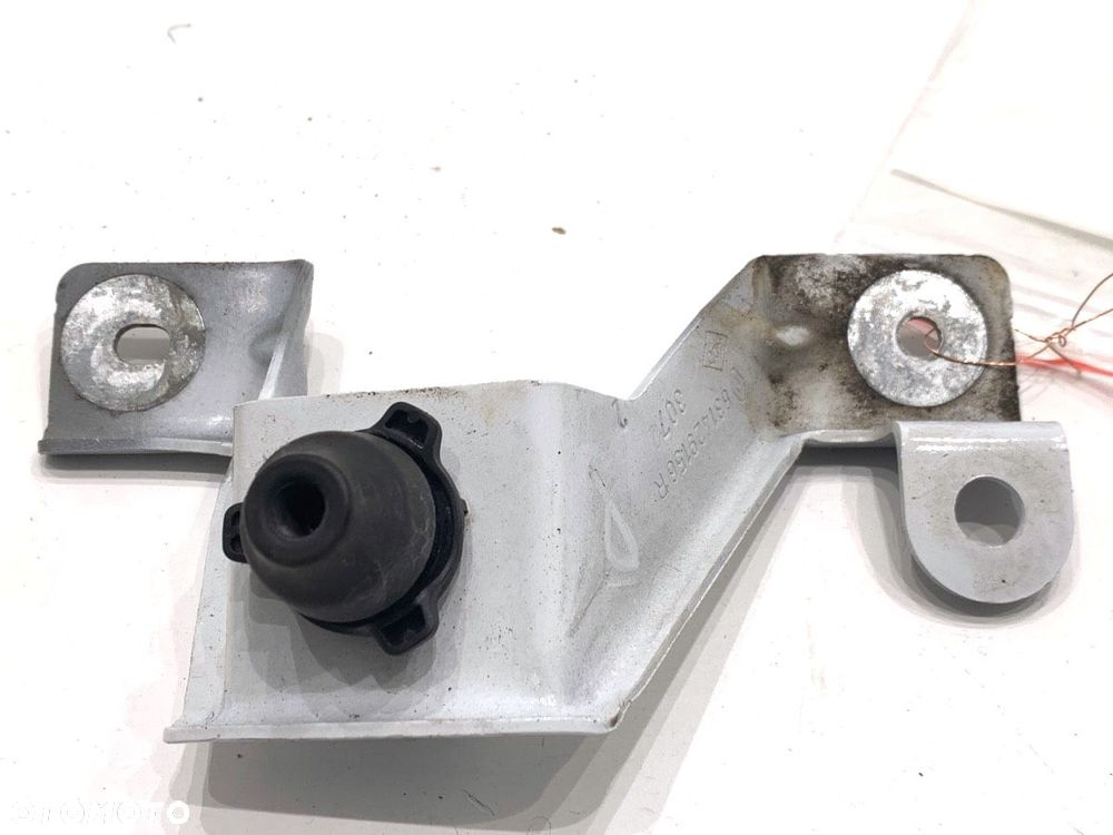 WSPORNIK BŁOTNIKA PRAWY  RENAULT CLIO V (B7_) 2019 - 2022 1.6 E-TECH 145 (B7MU) 69 kW [94 KM] - 2