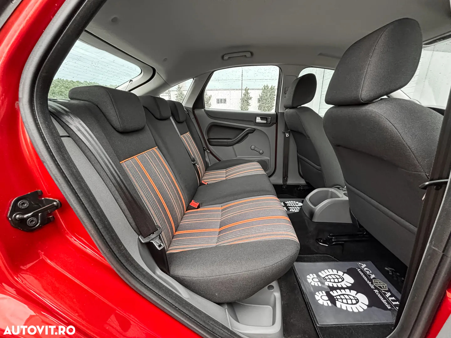 Ford Focus - 10