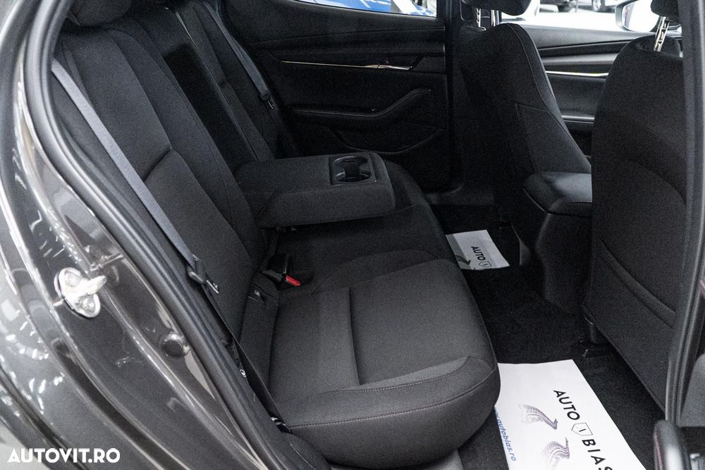 Mazda 3 e-SKYACTIV-G 150 M HYBRID DRIVE EXCLUSIVE-LINE - 8