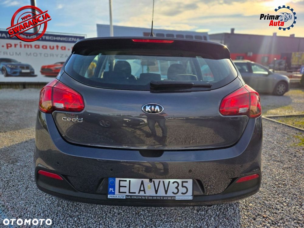 Kia Ceed Cee'd 1.4 L - 23