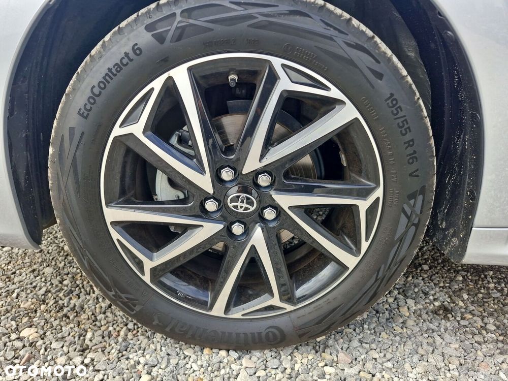 Toyota Yaris 1.5 Comfort CVT - 18