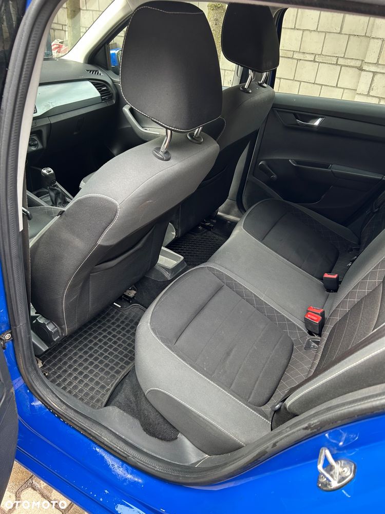 Skoda Fabia 1.0 Ambition - 10