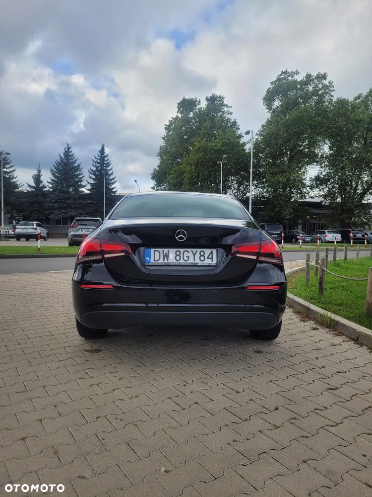 Mercedes-Benz Klasa A 180 7G-DCT - 3