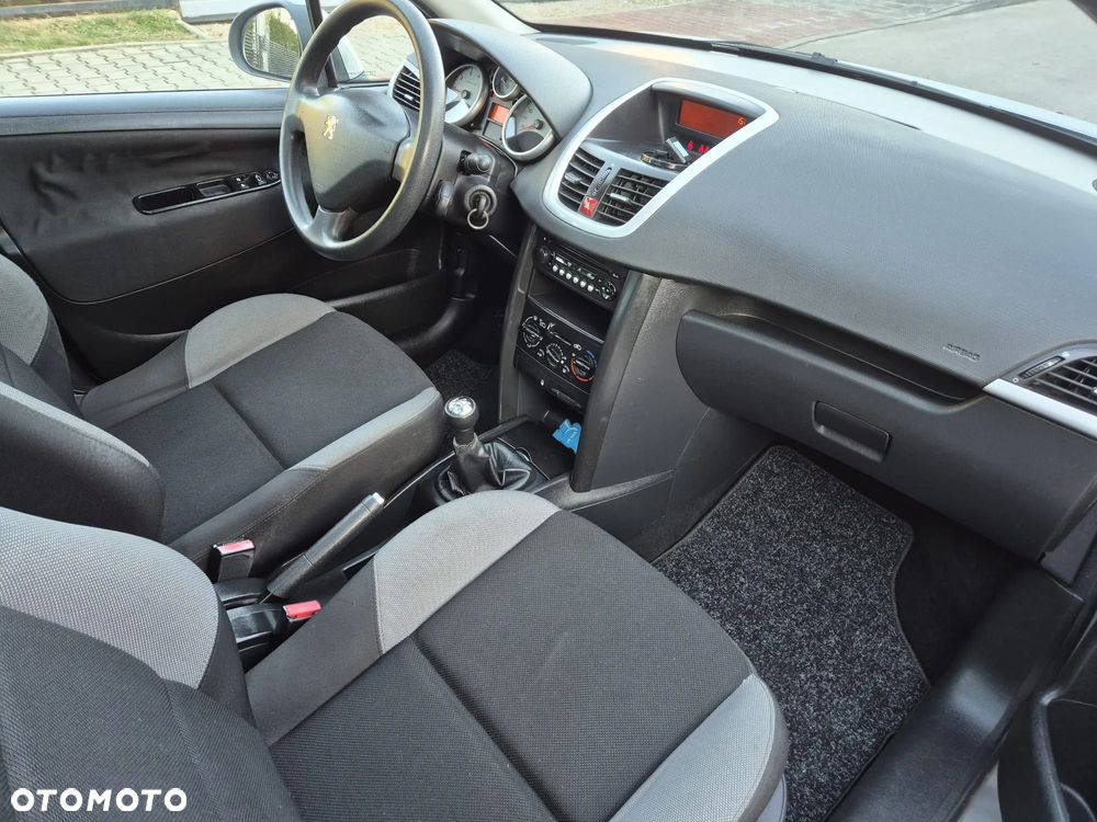 Peugeot 207 SW 75 Urban Move - 5