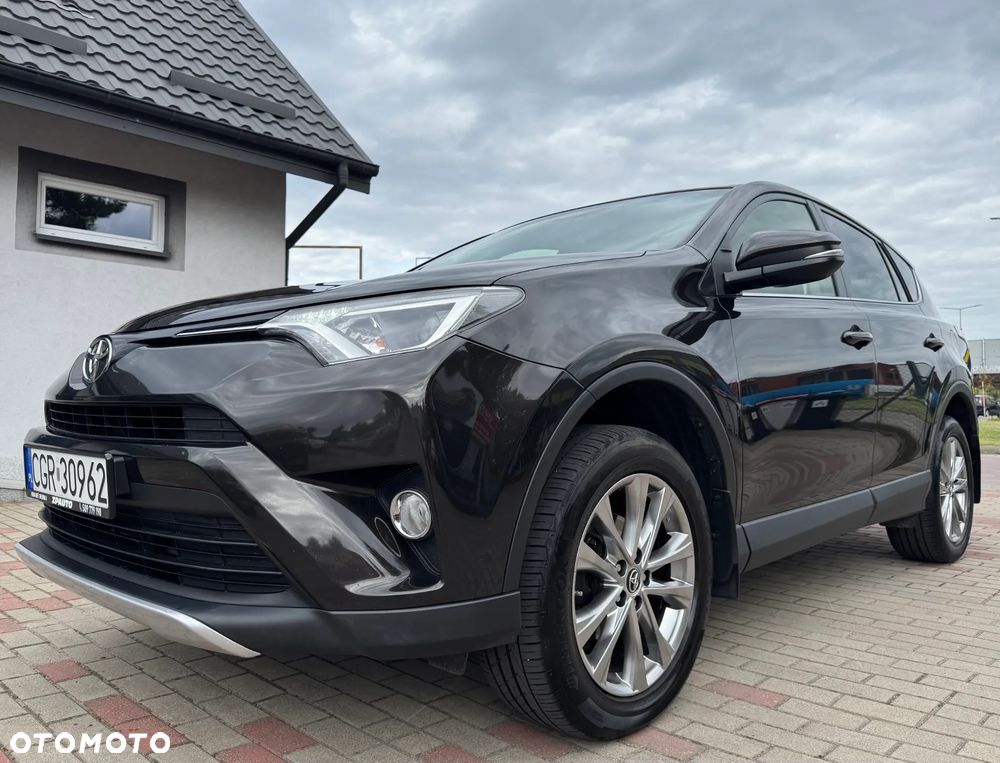 Toyota RAV4 - 9