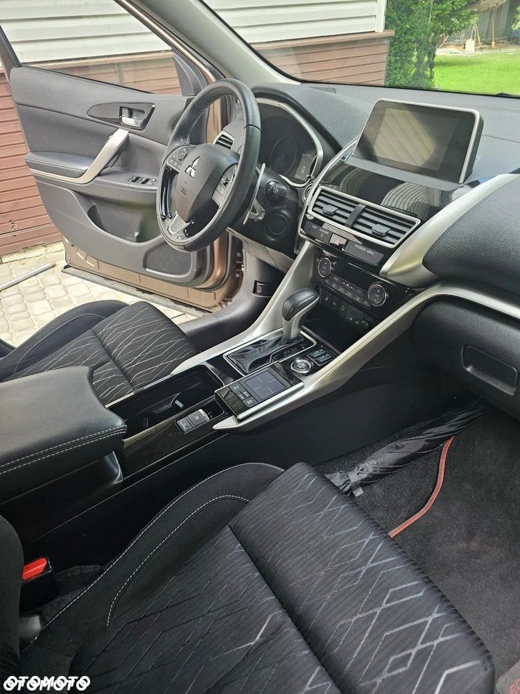 Mitsubishi Eclipse Cross 1.5 T Instyle CVT 4WD - 3