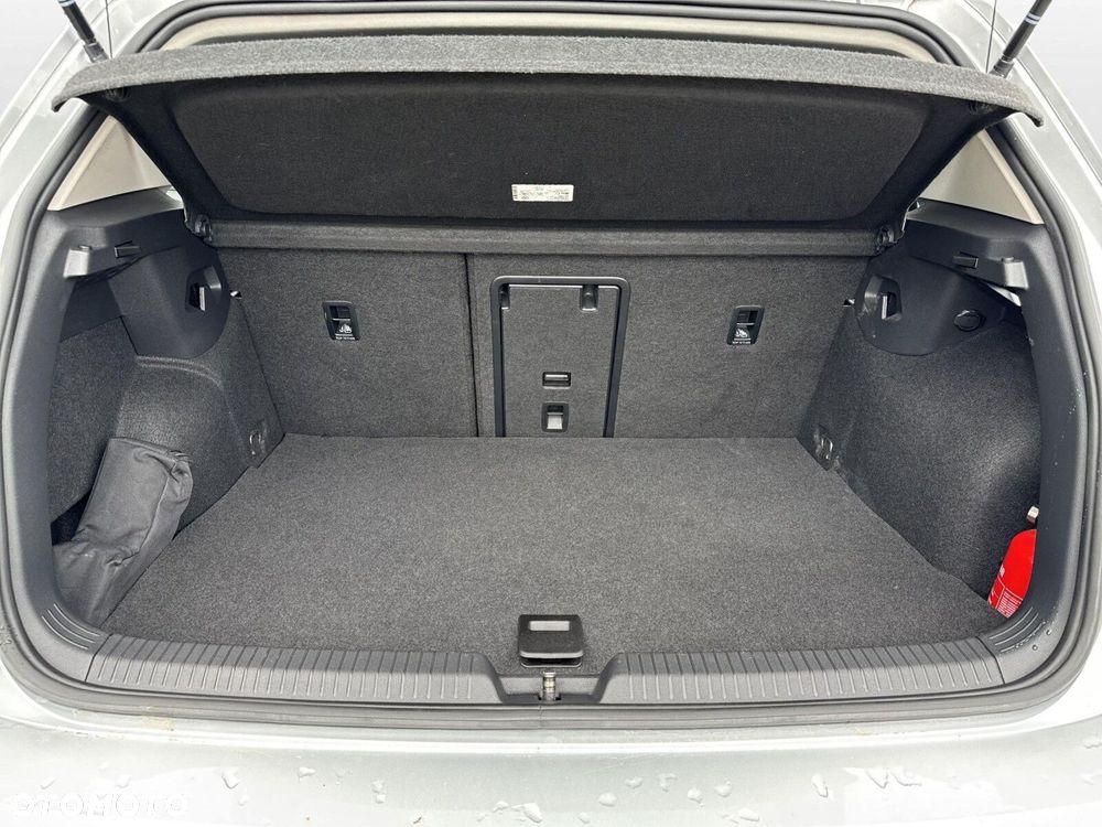 Volkswagen Golf VIII 1.4 TSI Plug-In Hybrid Style DSG - 35