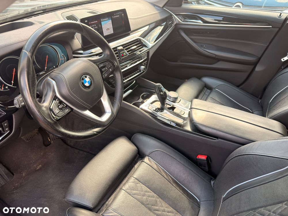 BMW Seria 5 520d Efficient Dynamics Luxury Line - 9