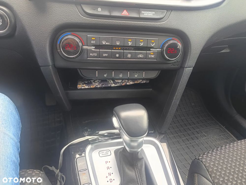 Kia XCeed 1.6 CRDi SCR XL DCT - 23