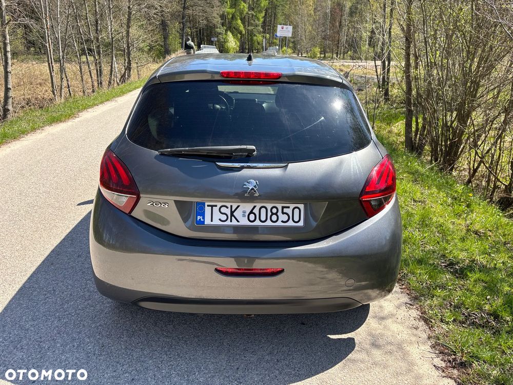 Peugeot 208 BlueHDi 100 Active - 8