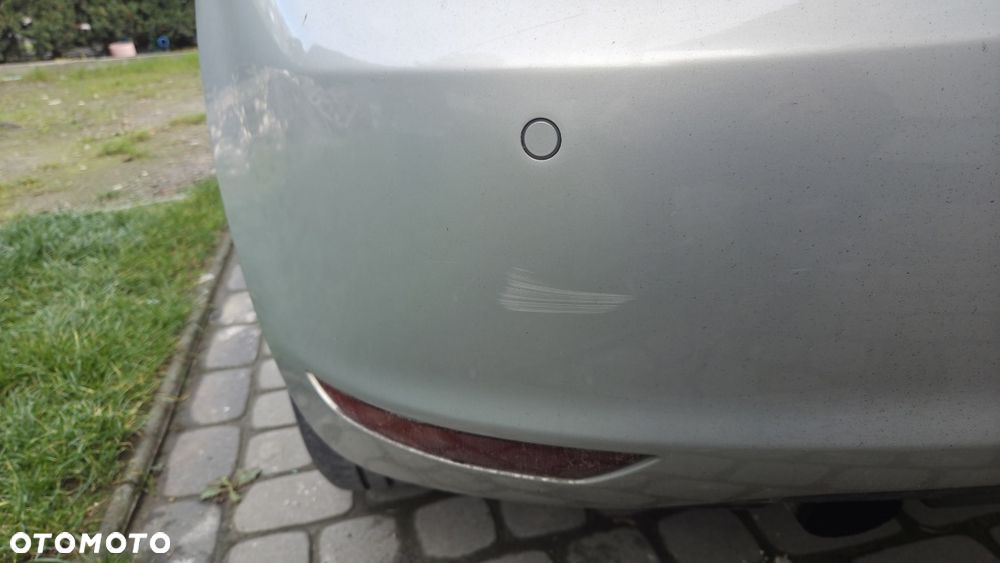 Volkswagen Golf - 5