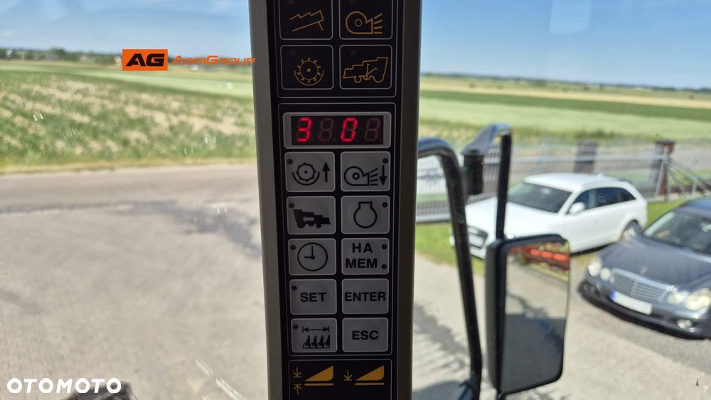 New Holland CS 520 2004R - 9