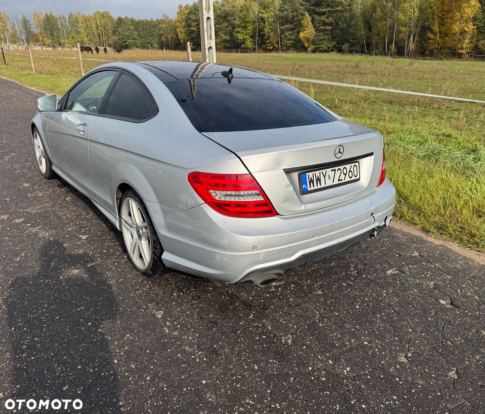 Mercedes-Benz Klasa C 250 Coupe 7G-TRONIC Edition - 3