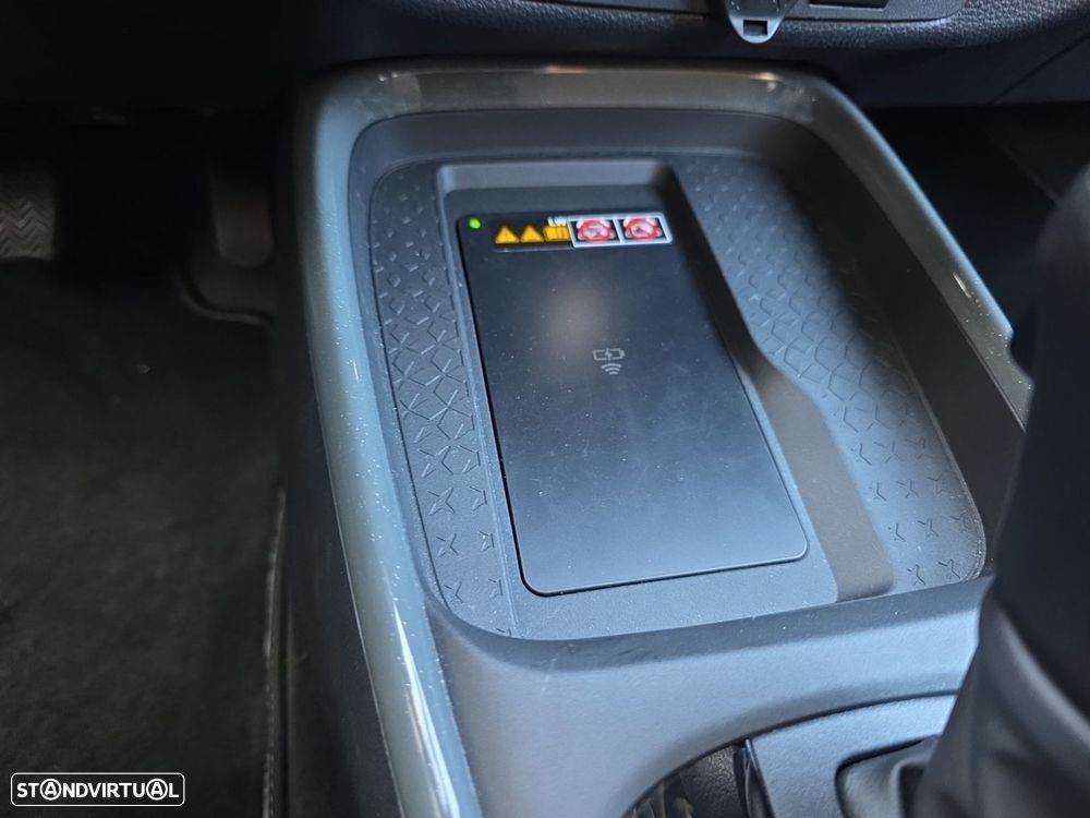Toyota Aygo X 1.5 Hybrid Envy - 11