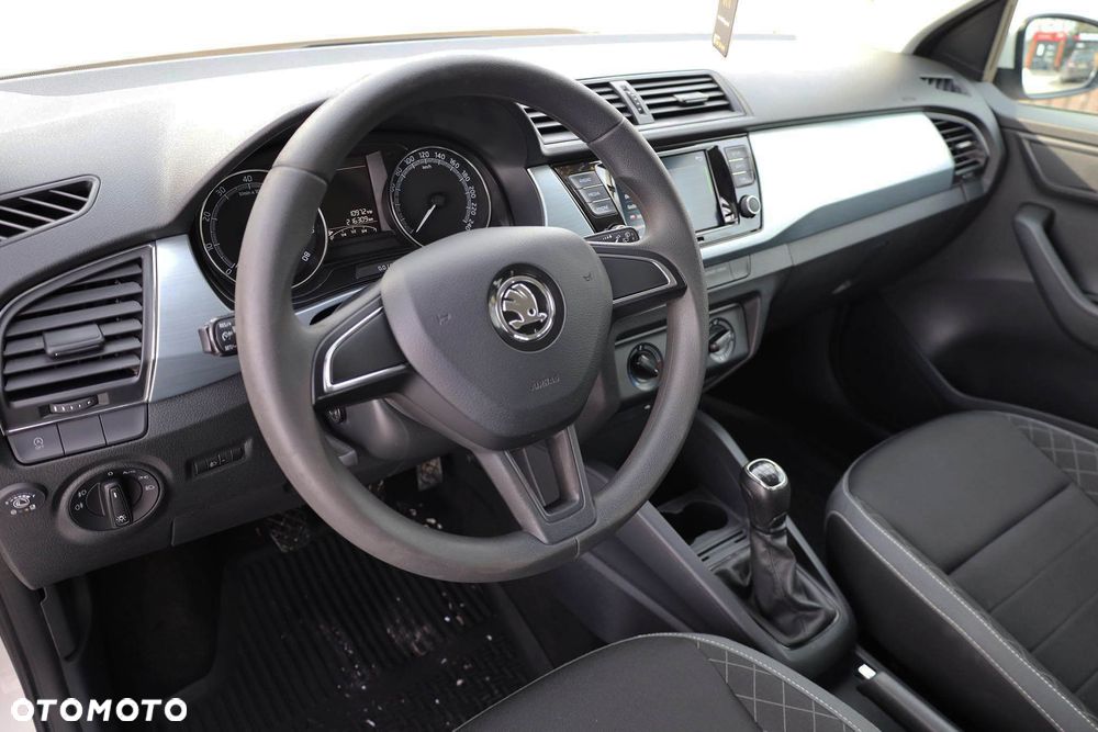 Skoda Fabia 1.0 Ambition - 12
