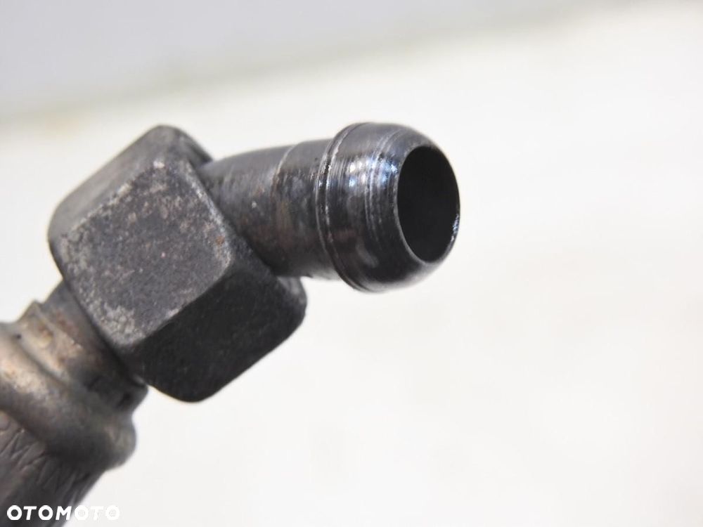 PRZEWÓD OLEJU TURBINY VW GOLF V 1.9 TDI - 6