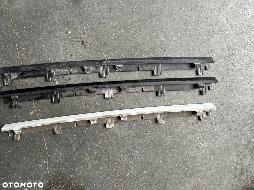 LISTEWKA ZDERZKA AUDI A1 2009- S LINE 8XO807837 - 2