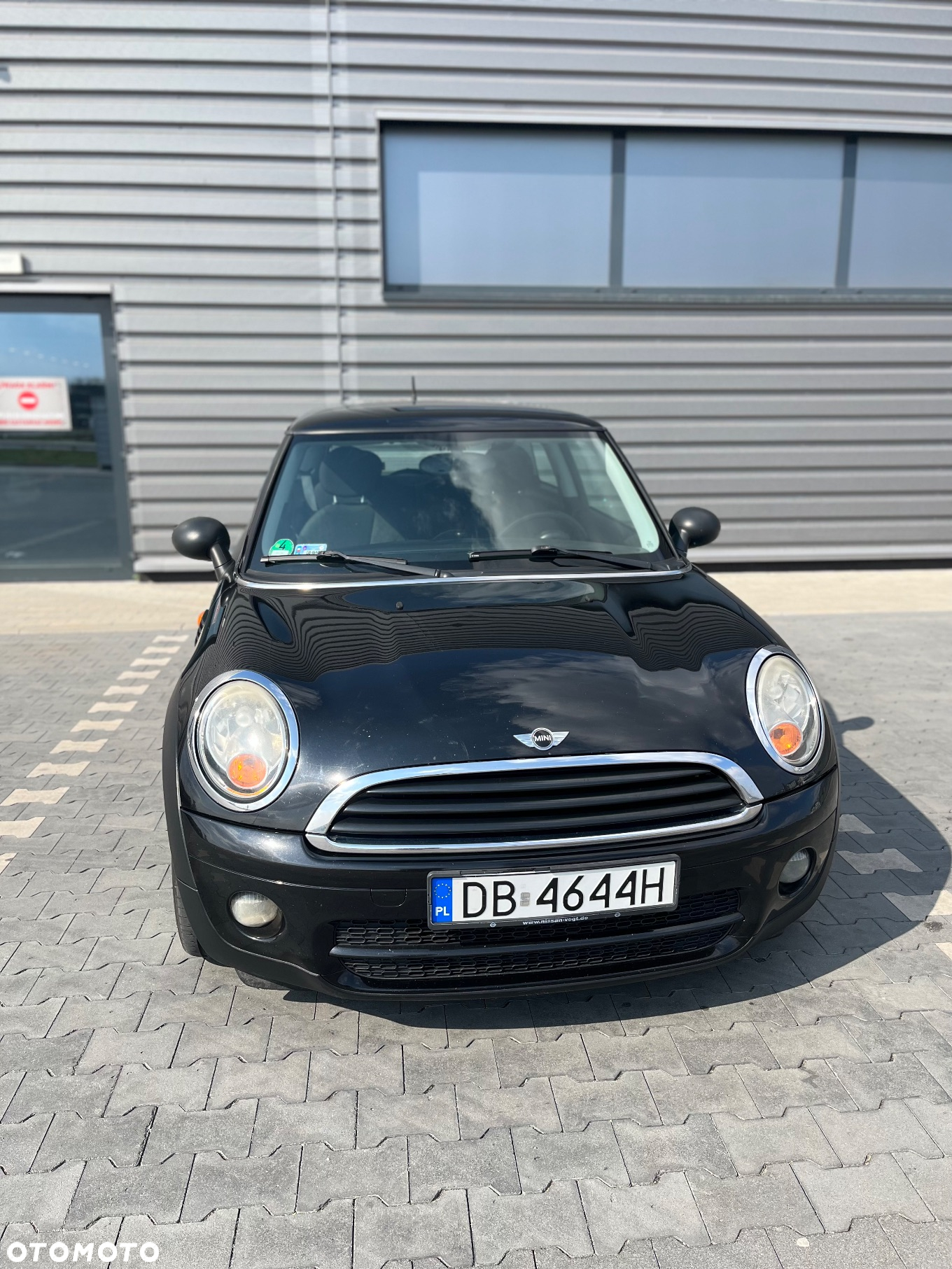 MINI ONE D - 7