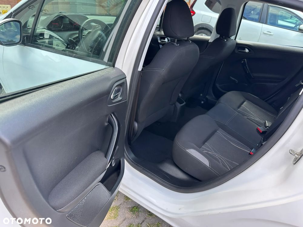 Peugeot 208 PureTech 68 Active - 19