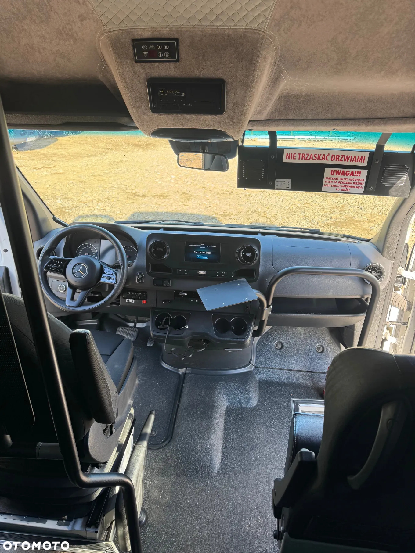 Mercedes-Benz Sprinter 519 - 5