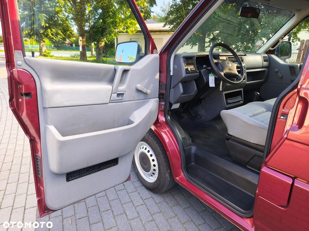 Volkswagen Transporter - 5
