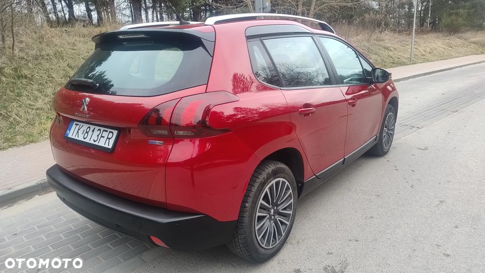 Peugeot 2008 PureTech 110 Stop&Start Style - 6