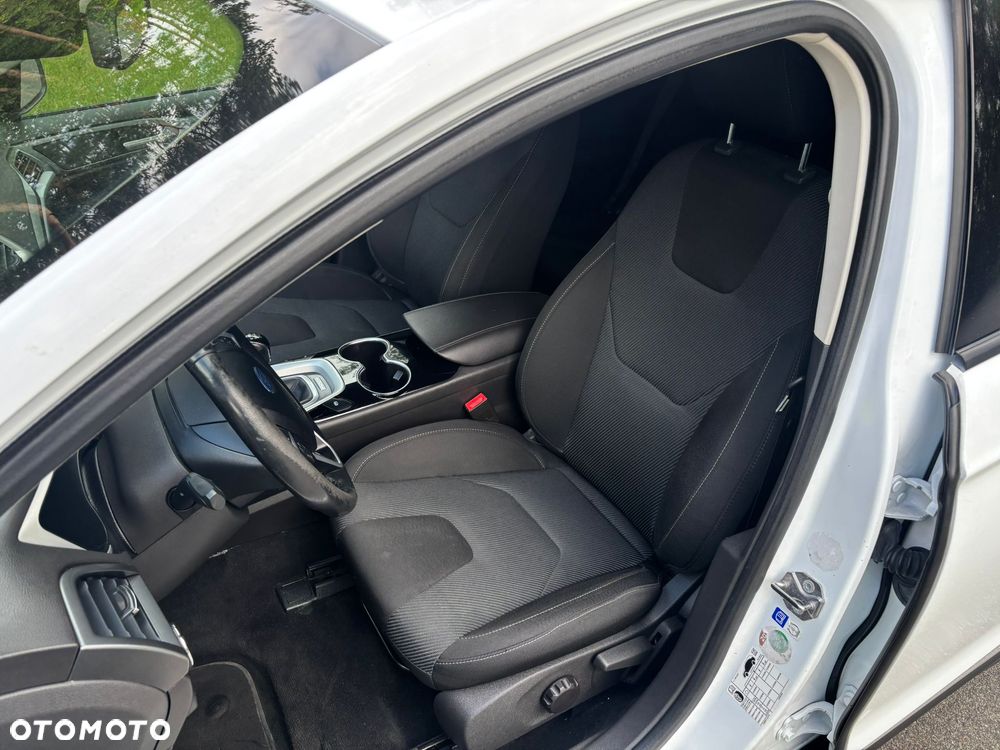 Ford Mondeo - 18
