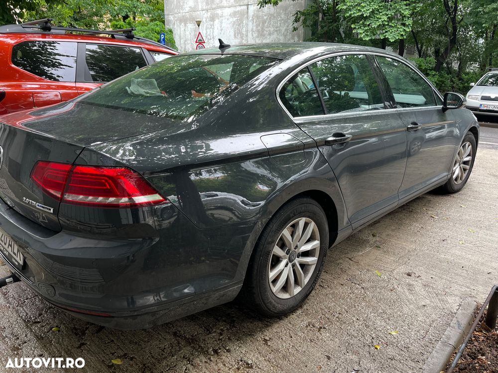 Volkswagen Passat 2.0 TDI Comfortline - 3