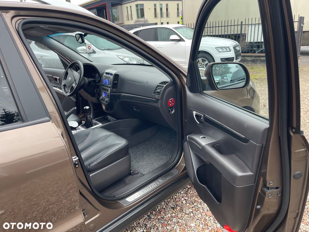 Hyundai Santa Fe 2.0 CRDI Premium - 9