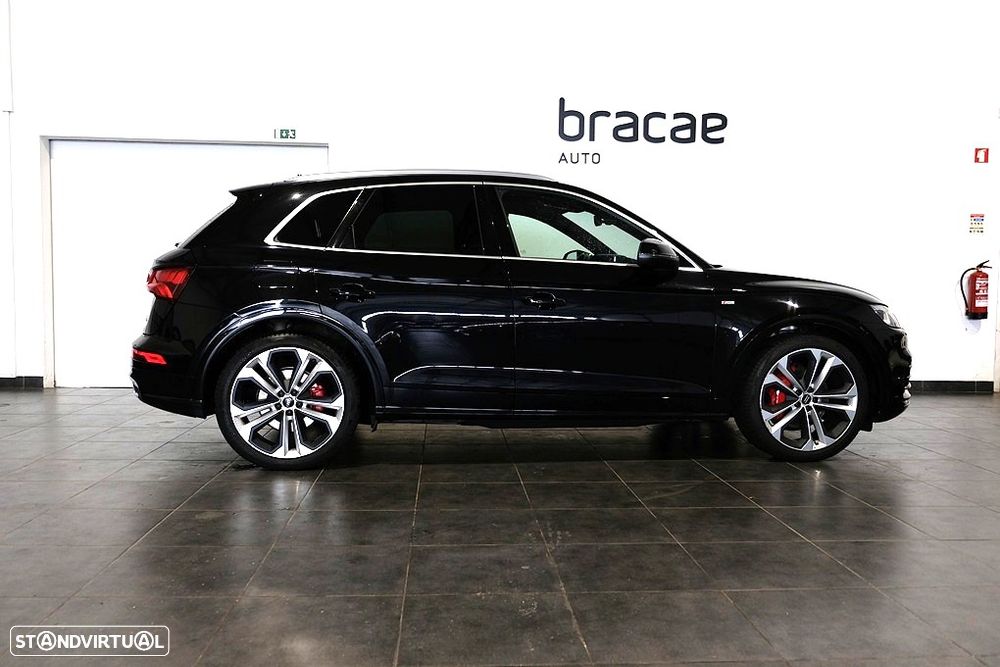 Audi Q5 55 TFSIe quattro S line S tronic - 2
