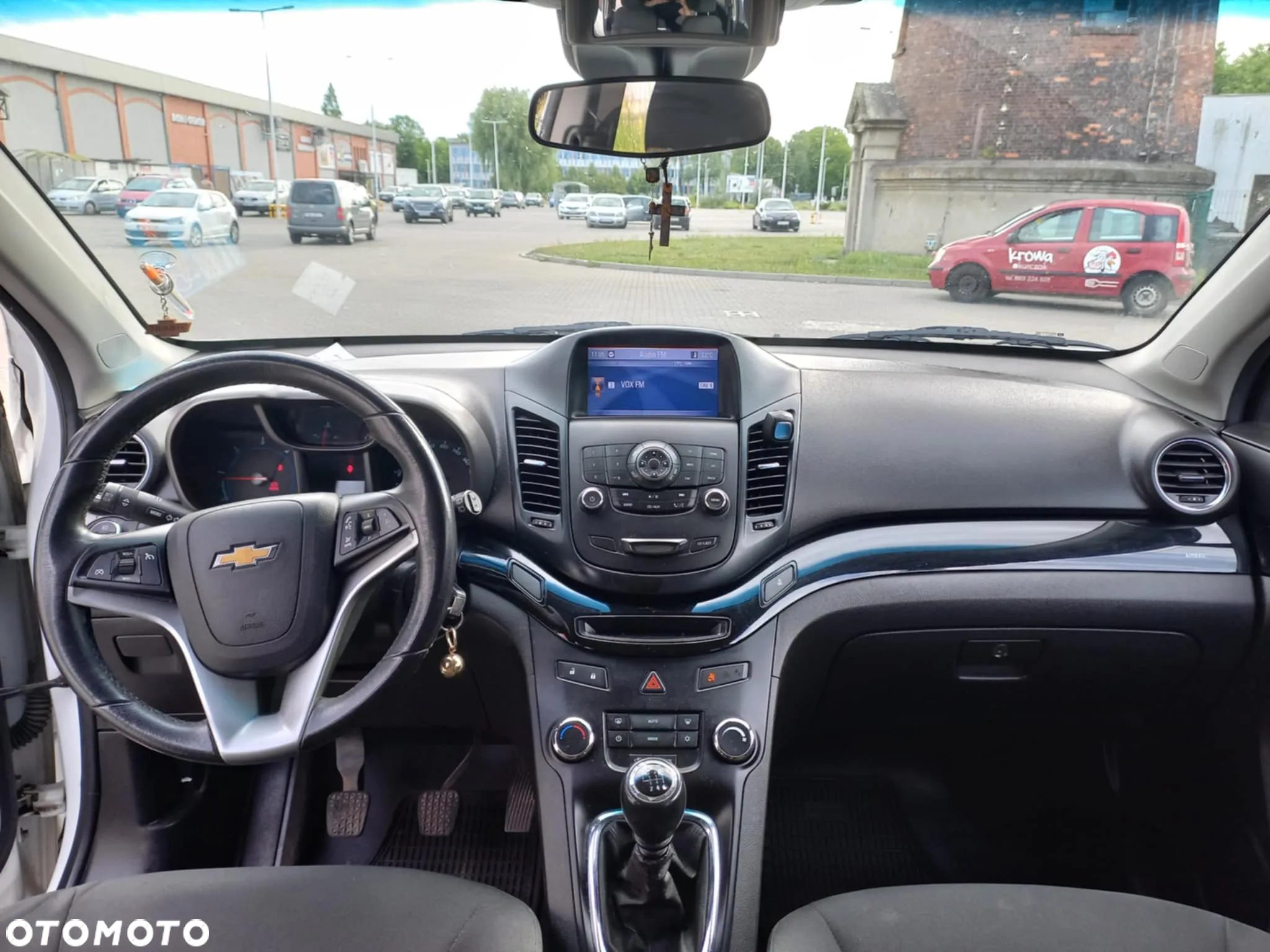 Chevrolet Orlando - 11