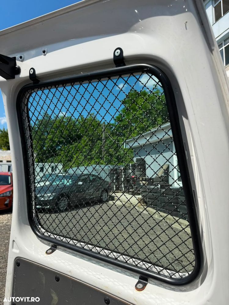Volkswagen Caddy Maxi - 35