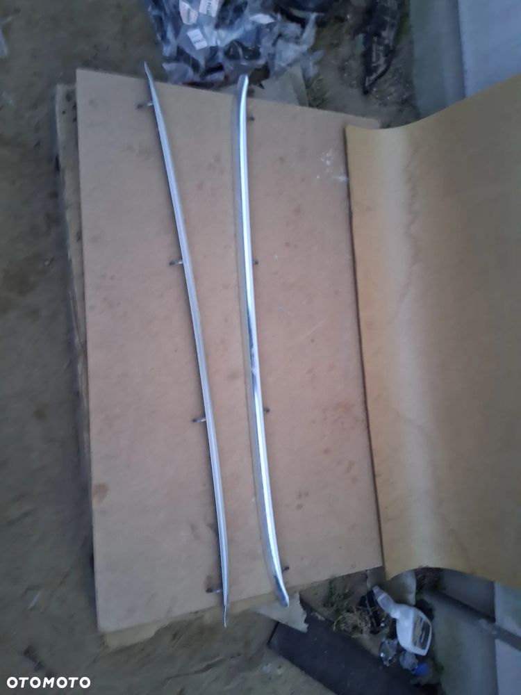 Relingi Audi A3 8P 5D Lift Prawy Lewy 8P4860022 - 3