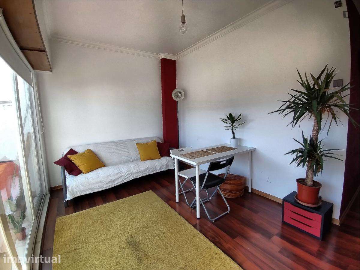 Quarto - localizado em Benfica Lisbon - Grande imagem: 5/12