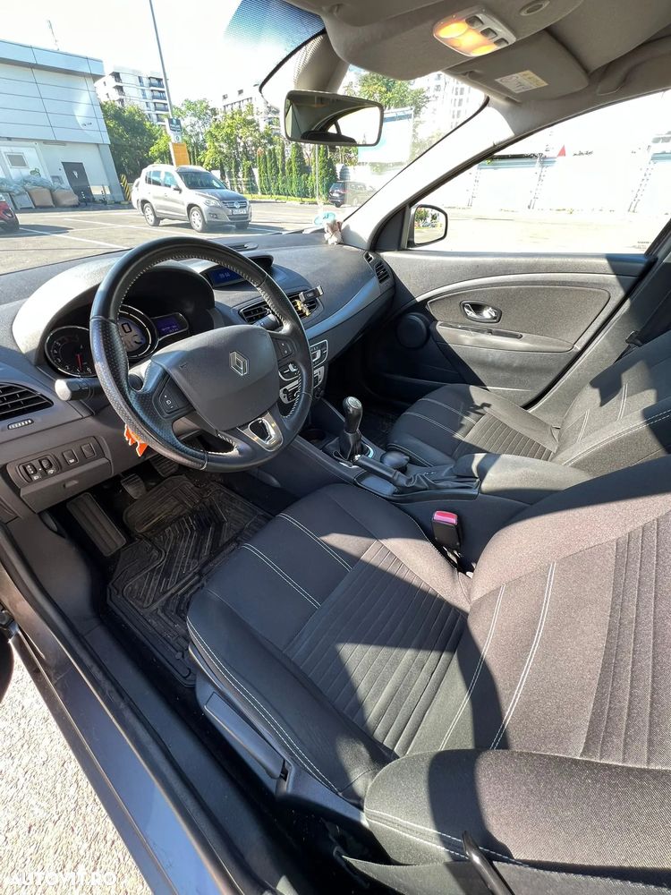 Renault Fluence 1.6 Dynamique - 8
