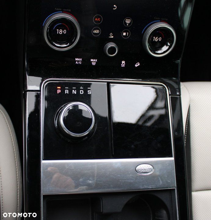 Land Rover Range Rover Velar - 25