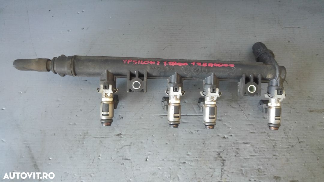 Rampa cu injectoare 1.2 b 188a4000 lancia ypsilon 3219018301 - 1