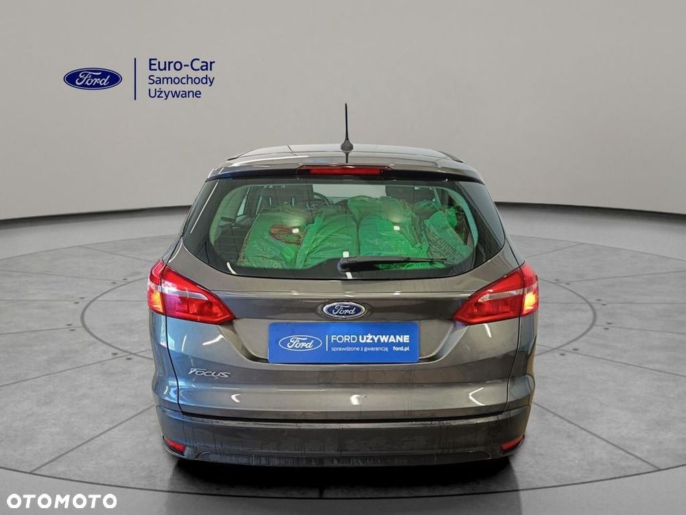 Ford Focus 1.6 Edition - 8