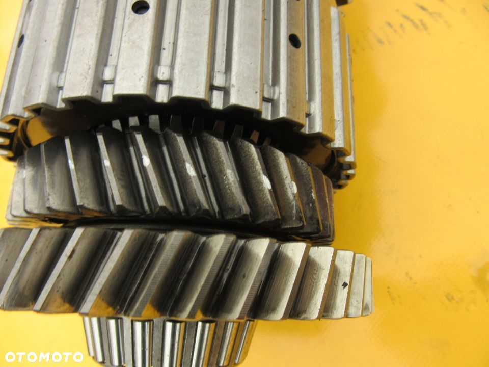 Kosz sprzęgła wałek 15mm 45Z tryb ZF  Deutz Fahr Agrotron 6.30S Hurlimann Lamborghini Case Same - 6