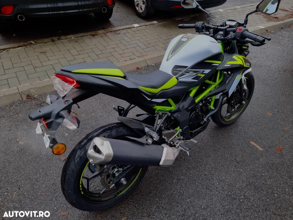 Kawasaki Z125 Pro - 4