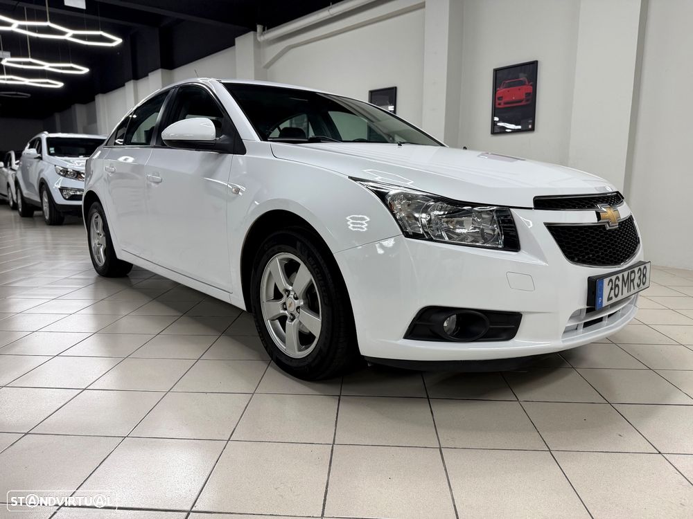 Chevrolet Cruze 1.6 LT - 5